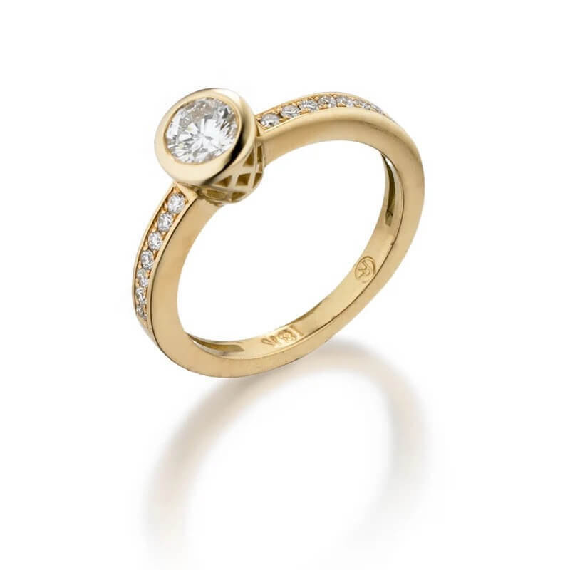 RG-DiamondBezelRing